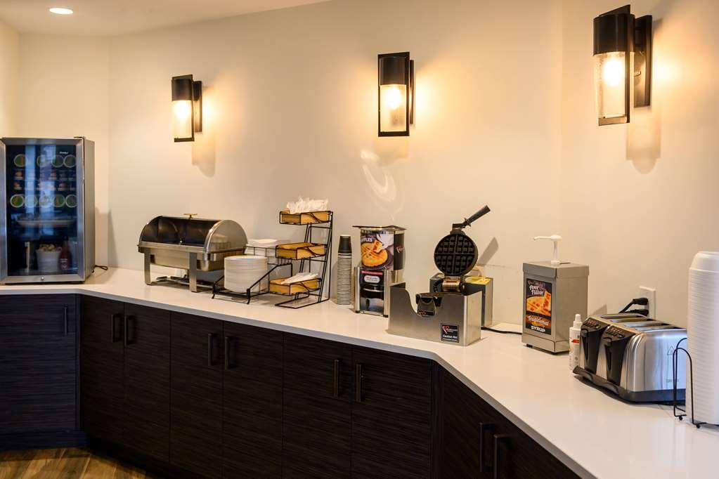 Days Inn By Wyndham Sarnia Harbourfront Facilities photo